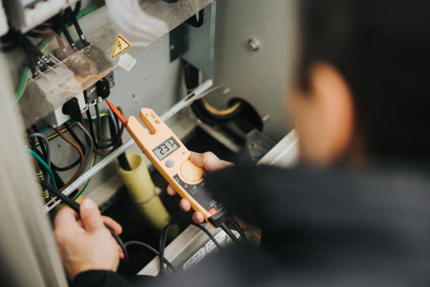 Best Licensed Electrician  in Jamestown, ND